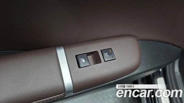 Hyundai Grandeur — Фото автомобиля 18