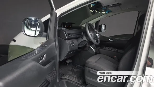 Hyundai Staria — Фото автомобиля 15
