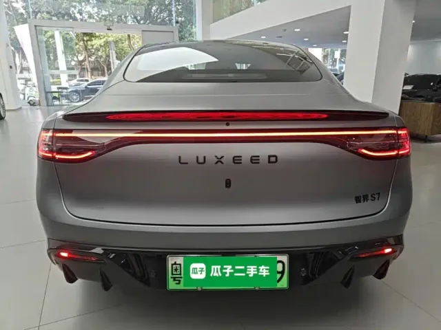 Luxeed S7 — Фото автомобиля 5