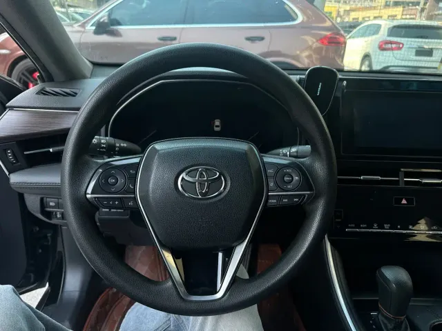 Toyota Avalon — Фото автомобиля 19
