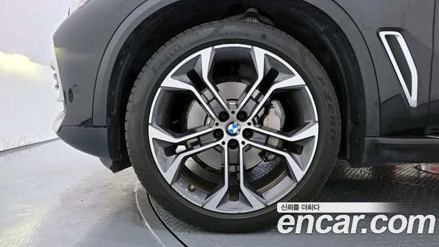 BMW X5 — Фото автомобиля 5