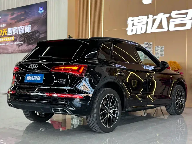 Audi Q5L — Фото автомобиля 7