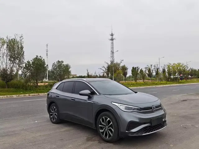 Volkswagen Volkswagen ID.4 X 2024 Pure Intelligent Edition — Фото автомобиля 3