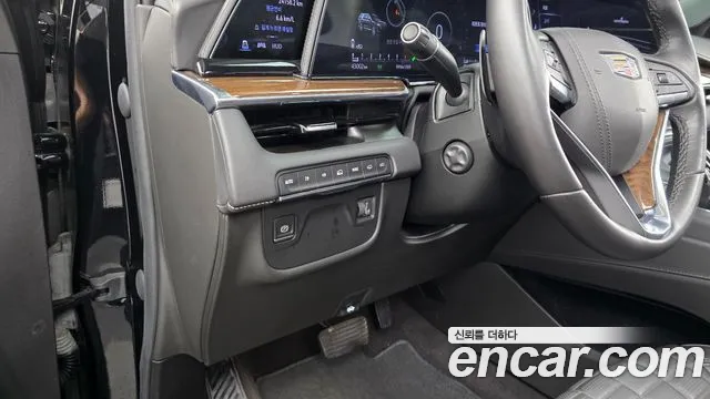Cadillac Escalade Escalade 5 поколение — Фото автомобиля 28