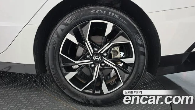 Hyundai Sonata — Фото автомобиля 6