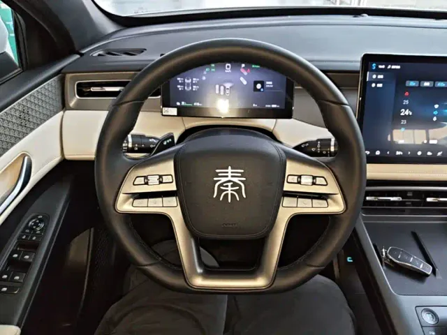 BYD Qin PLUS — Фото автомобиля 10