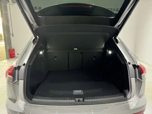 Audi Q4 e-tron — Фото автомобиля 9