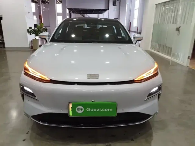Geely Galaxy Xingyao 8 — Фото автомобиля 2