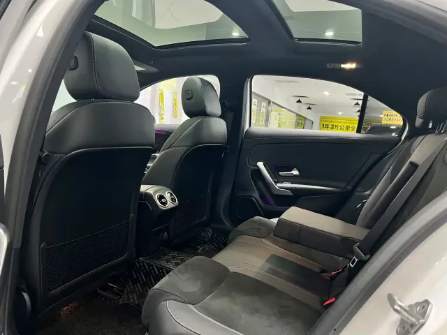 Mercedes-Benz A-Class — Фото автомобиля 13