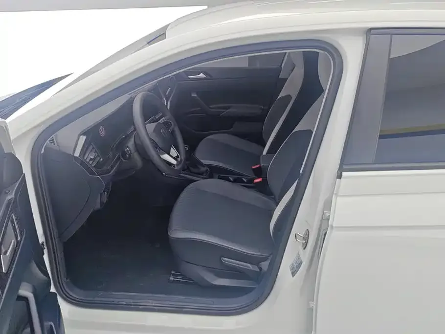 Volkswagen Lavida 2025 New Edge 1.5L Outstanding New Ease — Фото автомобиля 9