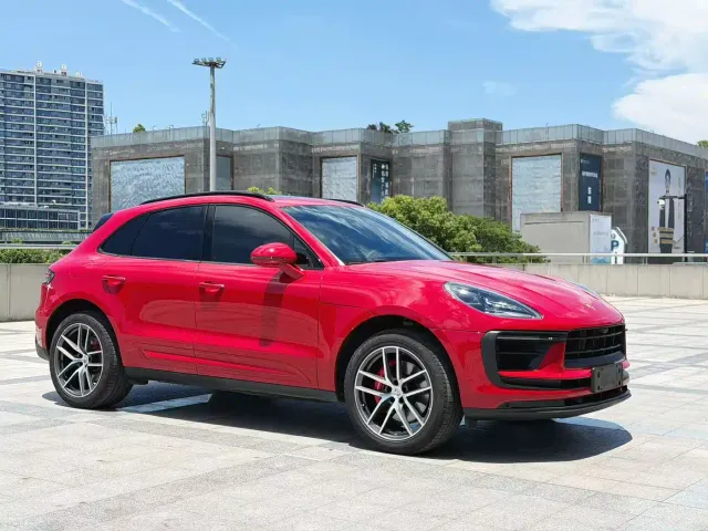 Porsche Macan — Фото автомобиля 4