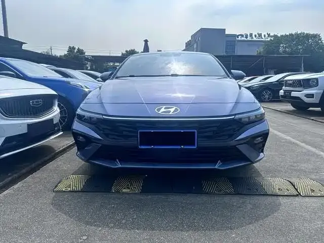 Hyundai Elantra 2023 1.5L CVT GLX Elite Edition — Фото автомобиля 2