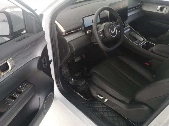 Wuling Starlight S — Фото автомобиля 11