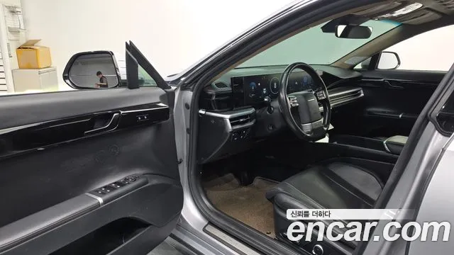 Hyundai Grandeur GN7 — Фото автомобиля 10