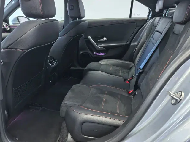 Mercedes-Benz A-Class — Фото автомобиля 15