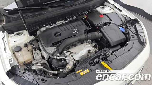 Mercedes-Benz GLB-Class — Фото автомобиля 6