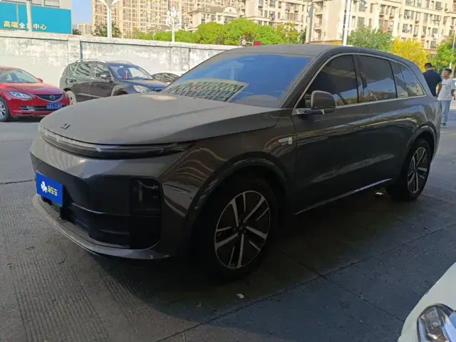 Фотография автомобиля — Li Auto L6