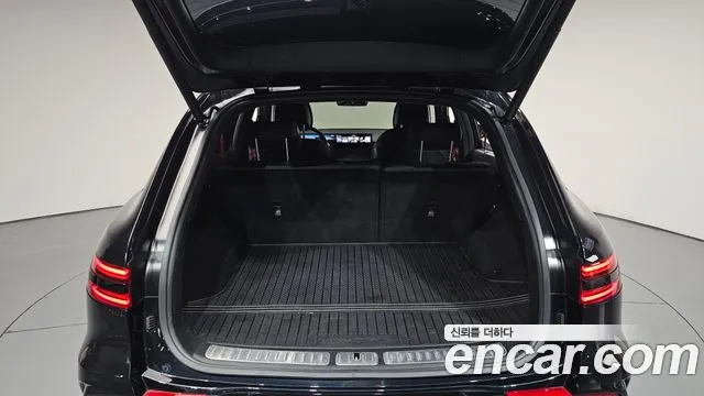 Genesis GV70 — Фото автомобиля 26