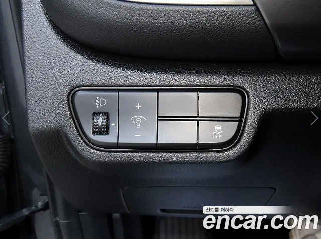 Kia Seltos — Фото автомобиля 12