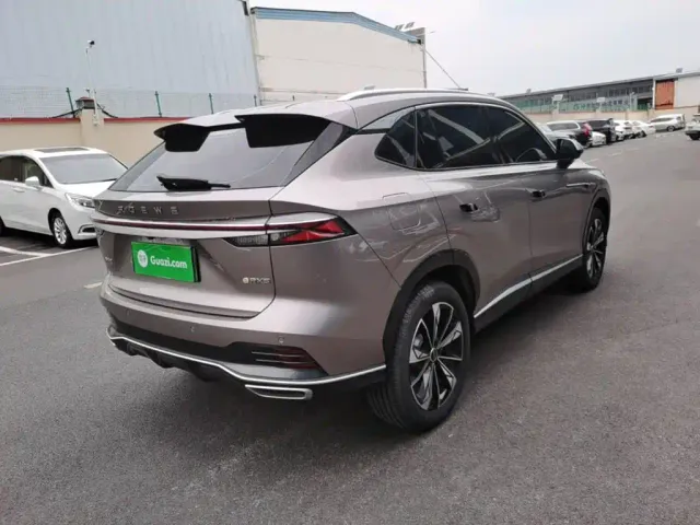Roewe RX5 — Фото автомобиля 6