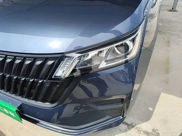 Wuling Jiachen — Фото автомобиля 23