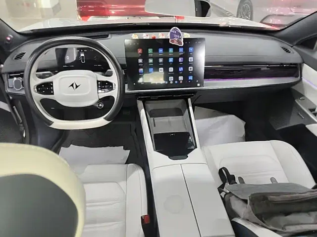 Dongfeng eπ 007 — Фото автомобиля 9