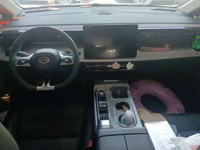 GAC Trumpchi E8 — Фото автомобиля 12