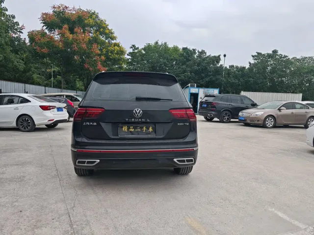 Volkswagen Tiguan L — Фото автомобиля 9