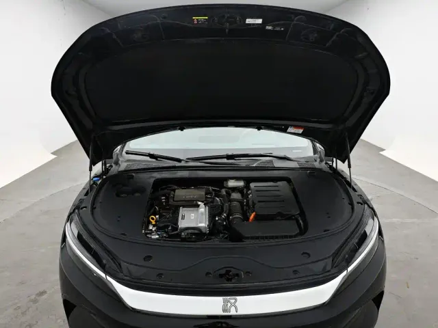 BYD Han — Фото автомобиля 15
