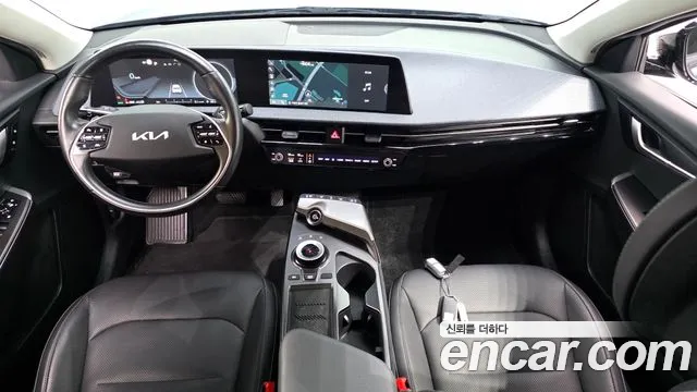 Kia EV6 — Фото автомобиля 10