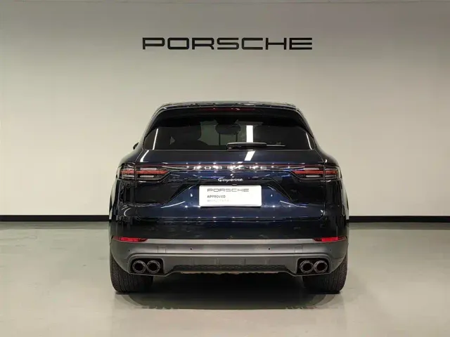 Porsche Cayenne — Фото автомобиля 4