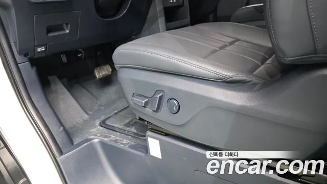 Kia PV5 — Фото автомобиля 28