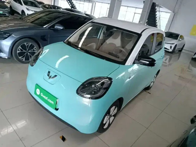 Фотография автомобиля — Wuling Hongguang Mini EV
