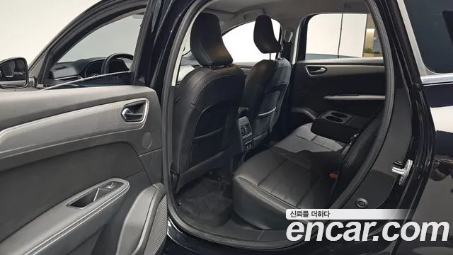 Renault Korea XM3 — Фото автомобиля 18