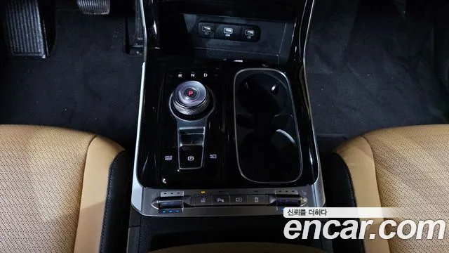 Kia Canival Carnival 4 поколение Дизель 9 мест Signature — Фото автомобиля 9