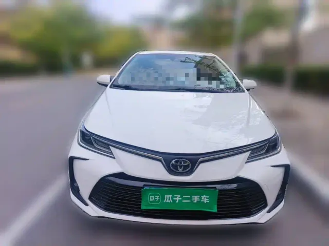 Toyota Corolla — Фото автомобиля 2