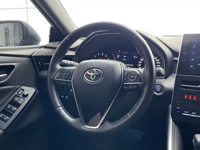 Toyota Avalon — Фото автомобиля 24