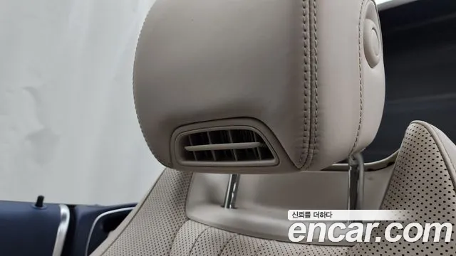 Mercedes-Benz E-Class — Фото автомобиля 30