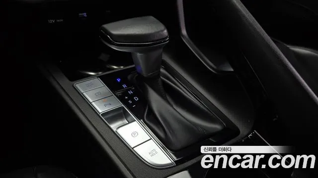 Hyundai Avante CN7 — Фото автомобиля 9