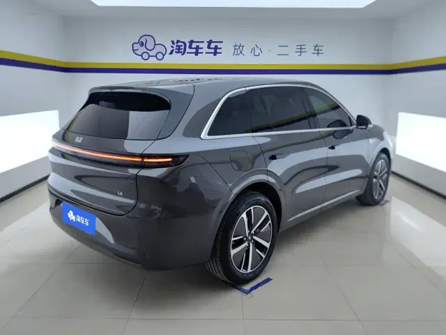 Li Auto L6 — Фото автомобиля 3
