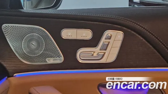 Mercedes-Benz GLE-Class — Фото автомобиля 9