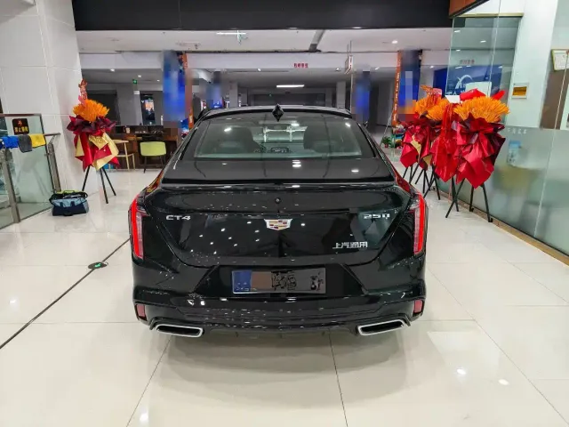 Cadillac CT4 — Фото автомобиля 5
