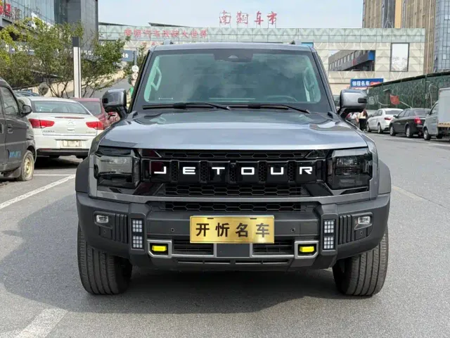 Jetour T2 — Фото автомобиля 2