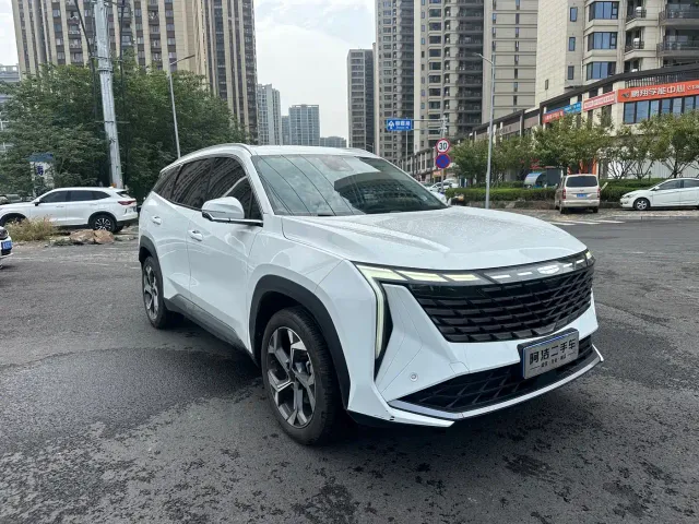 Geely Boyue L — Фото автомобиля 3