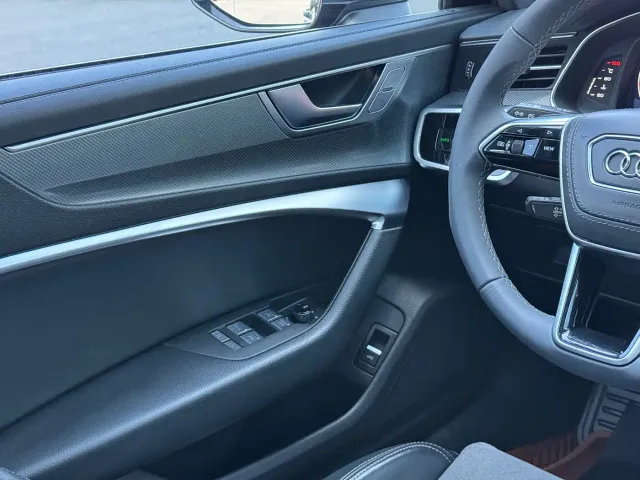 Audi A6L — Фото автомобиля 13