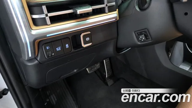 Hyundai Santafe — Фото автомобиля 18