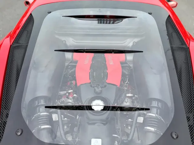 Ferrari F8 — Фото автомобиля 18