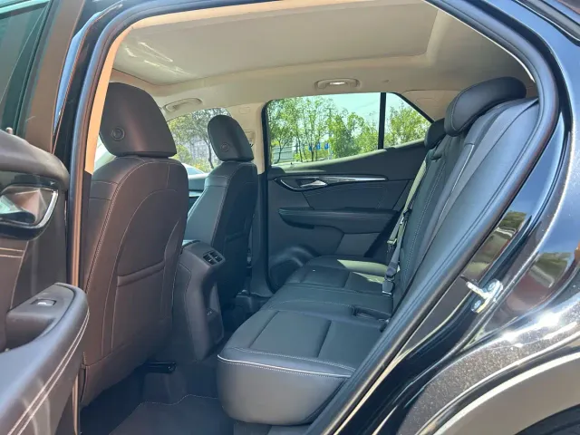 Buick Envision S — Фото автомобиля 6