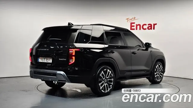 KG_Mobility_Ssangyong Torres Torres Бензин 1.5 2WD — Фото автомобиля 2