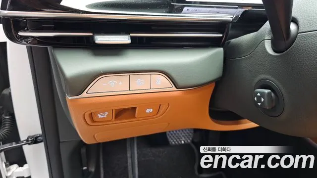 Genesis GV80 2.5T Бензин AWD — Фото автомобиля 30